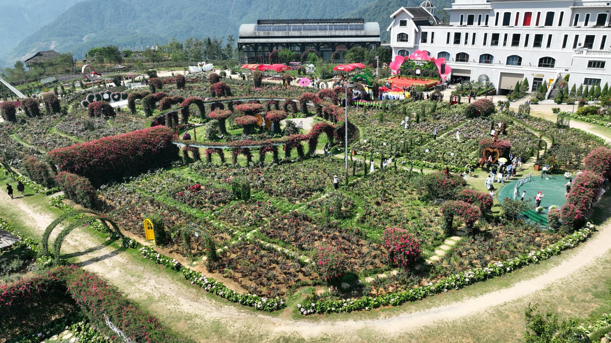 Khai mạc Lễ hội mùa hè Sa Pa- Ảnh 3. Khai mạc Lễ hội mùa hè Sa Pa- Ảnh 3.