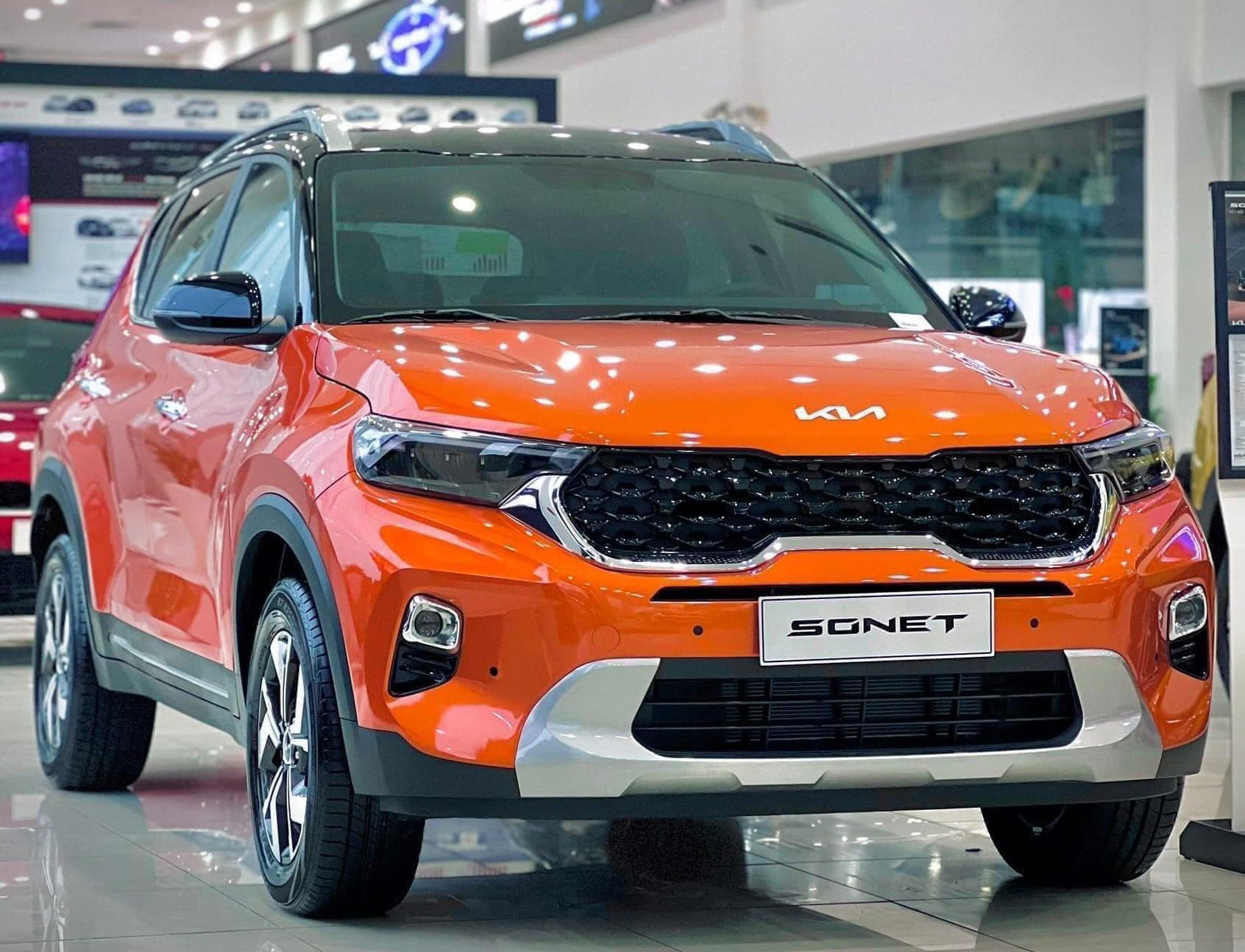 Giá xe KIA Sonet lăn bánh tháng 5/2024: Giảm không "phanh" khi Toyota Raize cũng giảm- Ảnh 1.