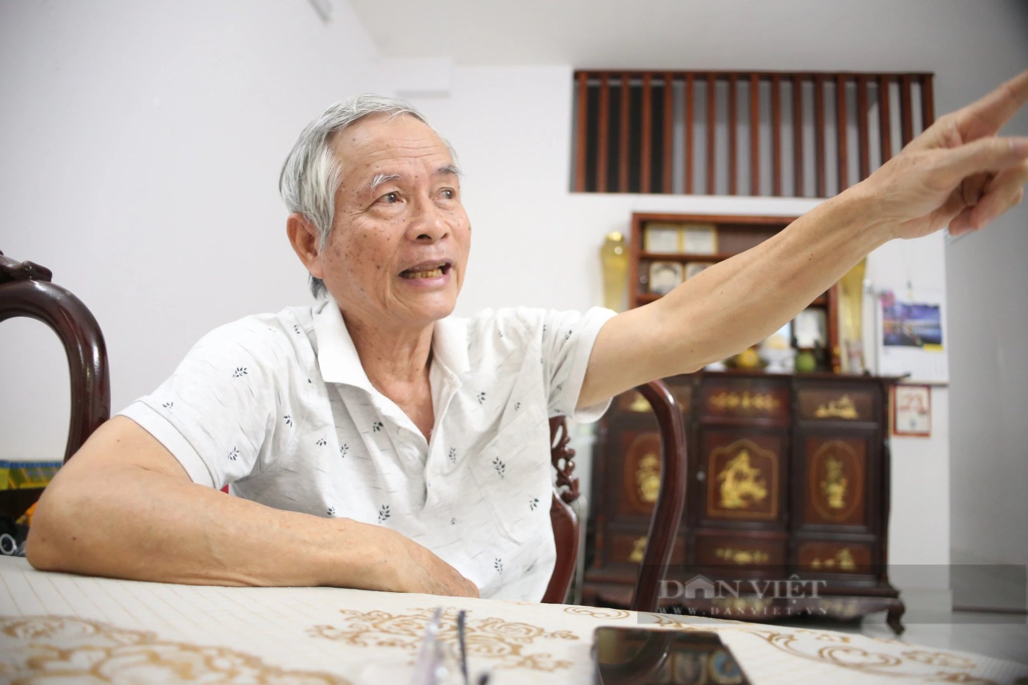 Cao điểm nắng nóng ở TP.HCM (Bài cuối): Người Sài Gòn hiến kế tiết kiệm điện để hóa đơn không "nhảy múa" - Ảnh 1.