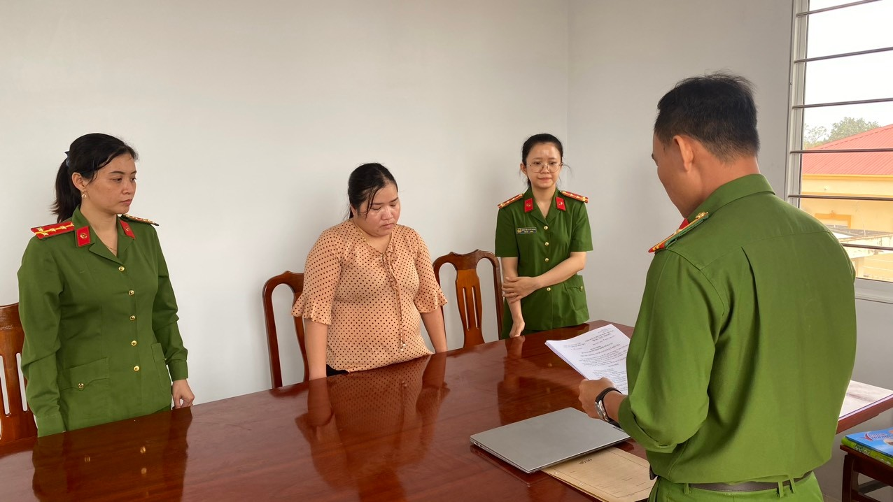 Bắt giam cựu Chủ tịch và kế toán xã ở Bạc Liêu- Ảnh 1.