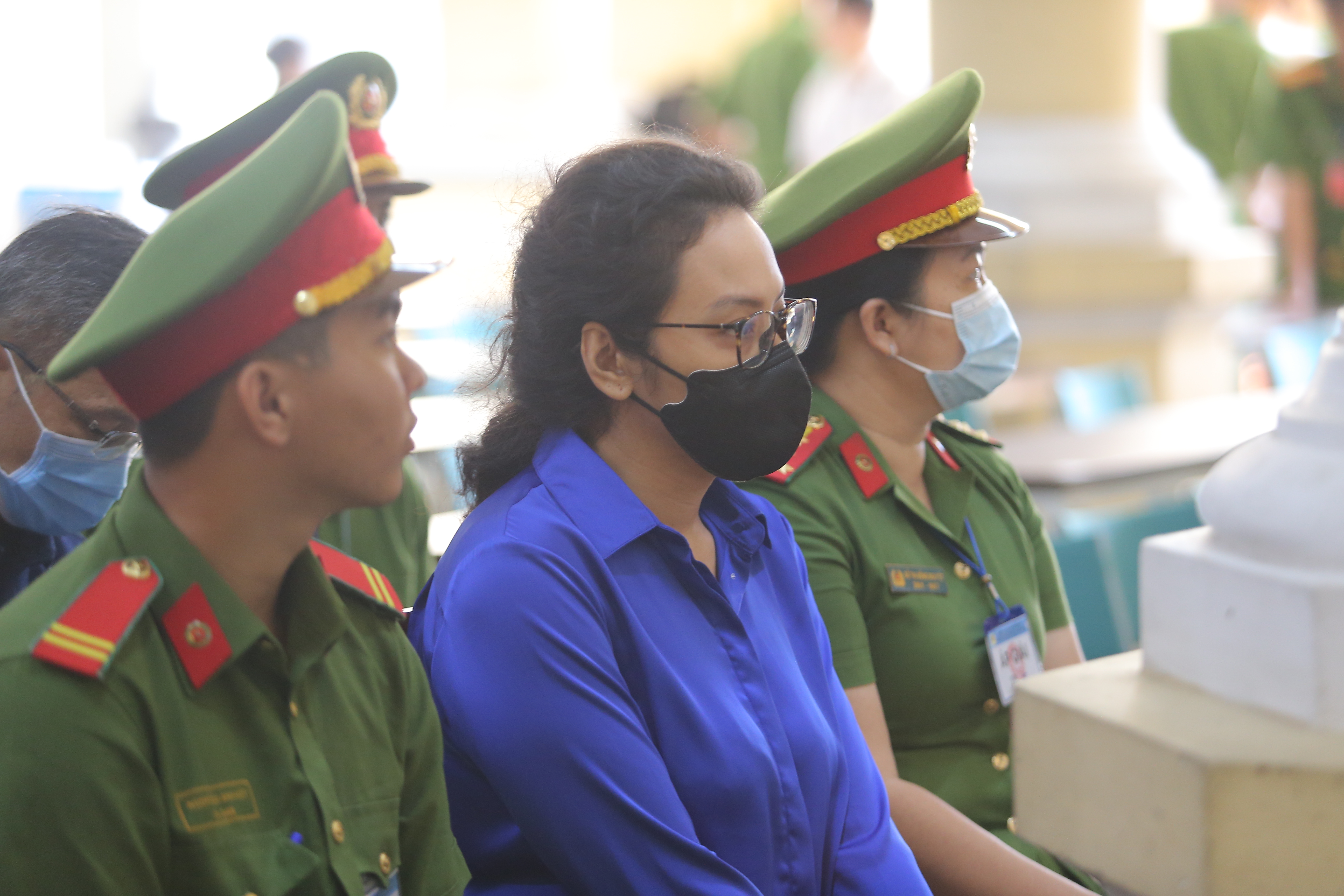 TIN NÓNG 24 GIỜ QUA: Đâm 2 người thương vong vì chuyện chó phóng uế; vờ hỏi đường rồi dâm ô nữ sinh- Ảnh 7.