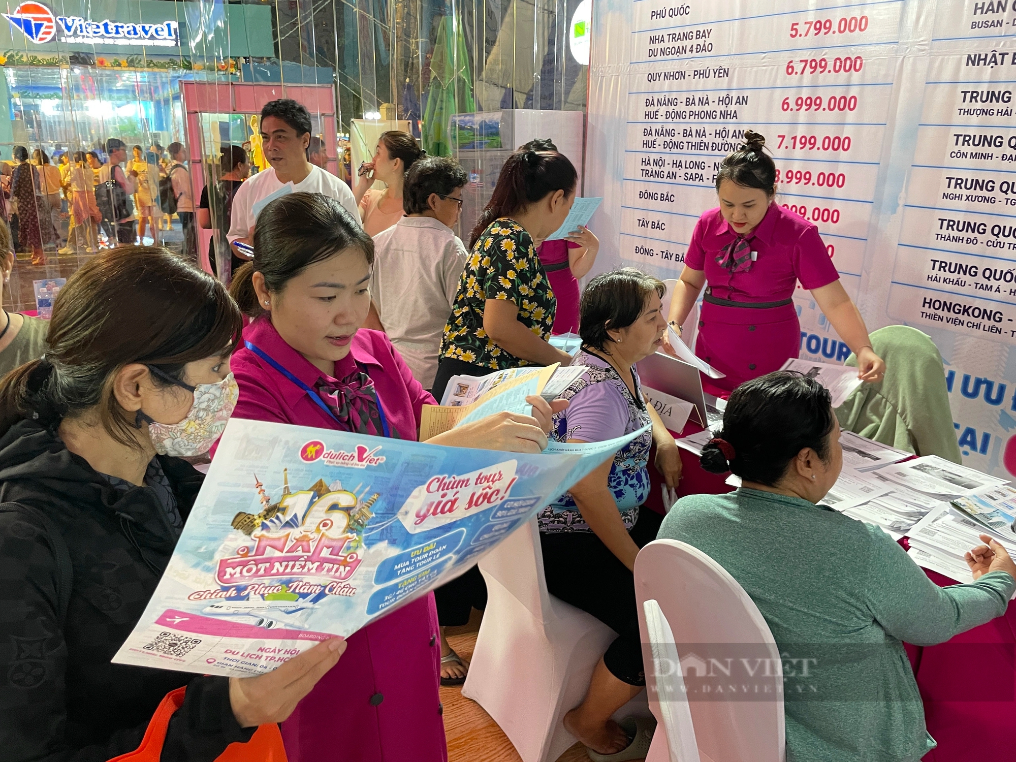 Người dân TP.HCM đổ xô săn tour giá rẻ trong đêm- Ảnh 4.