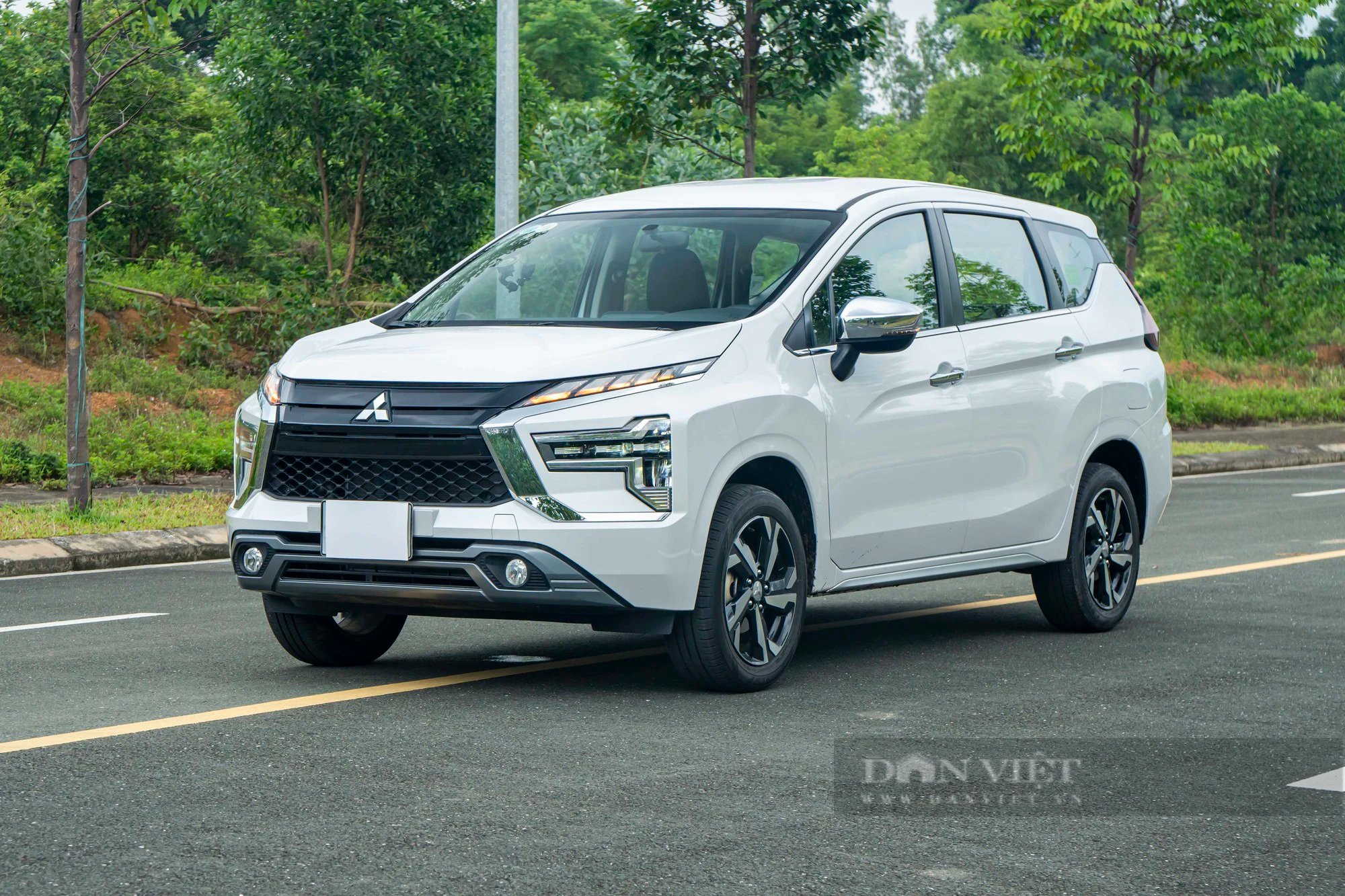 Loạt xe Mitsubishi nhận ưu đãi tháng 4/2024: Xpander ưu đãi 50% trước bạ- Ảnh 2.
