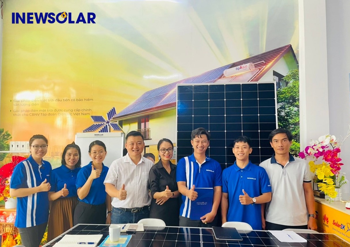 Nhu cầu lắp tấm pin năng lượng mặt trời của người dân ở Khánh Hòa ngày càng tăng cao- Ảnh 4. Nhu cầu lắp tấm pin năng lượng mặt trời của người dân ở Khánh Hòa ngày càng tăng cao- Ảnh 4.