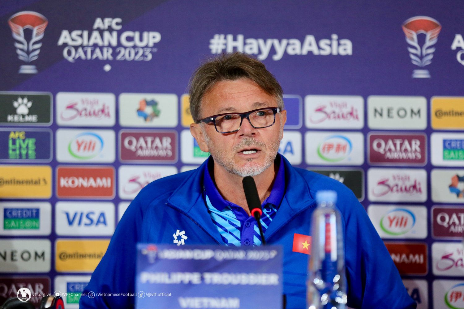 HLV Troussier: “Có 20 Hoàng Đức hoặc 20 Việt Anh, ĐT Việt Nam sẽ dự World Cup"- Ảnh 1.