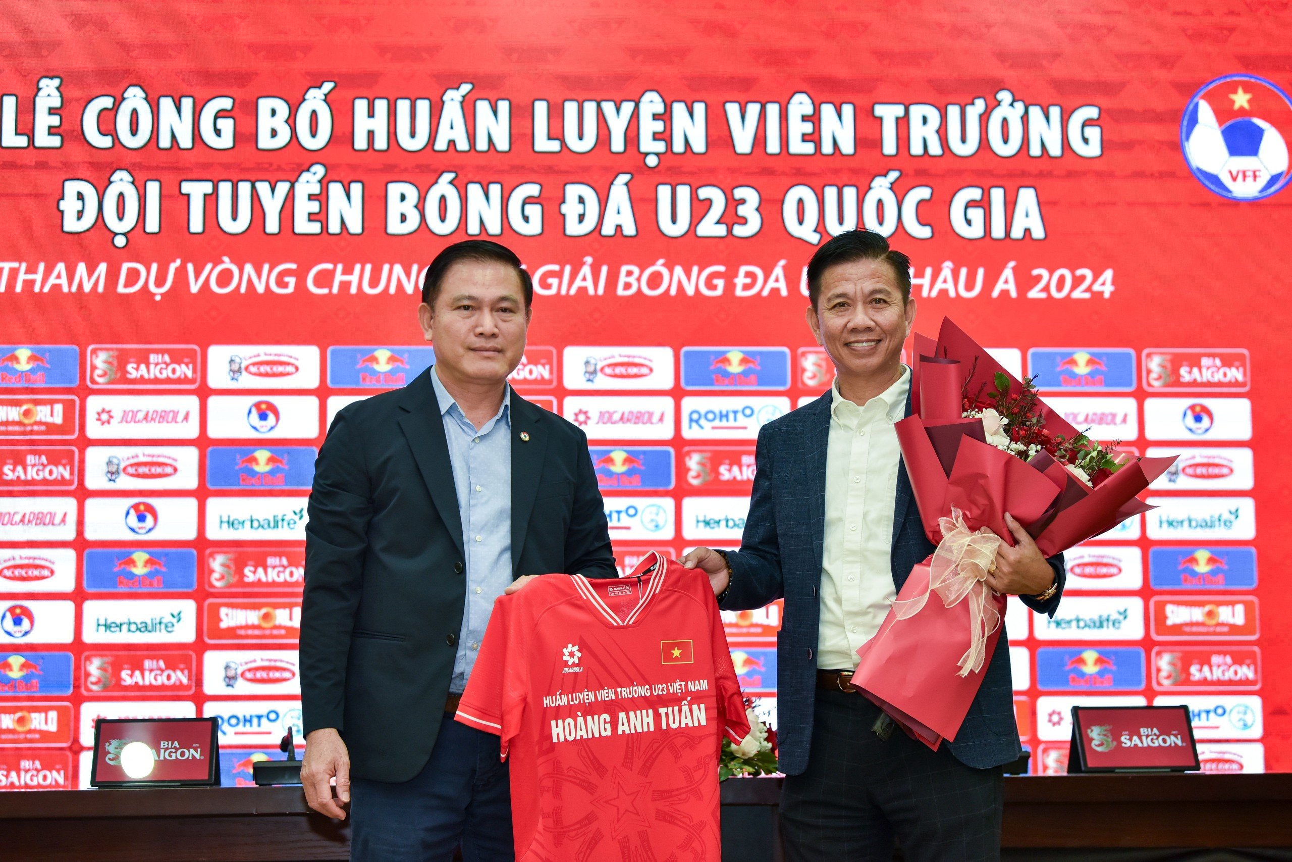 HLV Hoàng Anh Tuấn tự tin nhận nhiệm vụ HLV trưởng U23 Việt Nam- Ảnh 1.