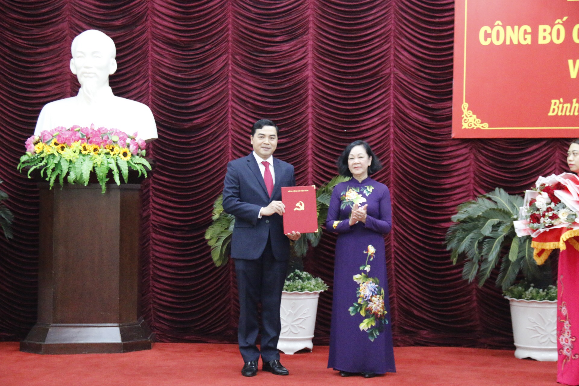 Bí thư Nguyễn Hoài Anh làm Trưởng Ban Chỉ đạo Phòng, chống tham nhũng, tiêu cực tỉnh Bình Thuận- Ảnh 1.
