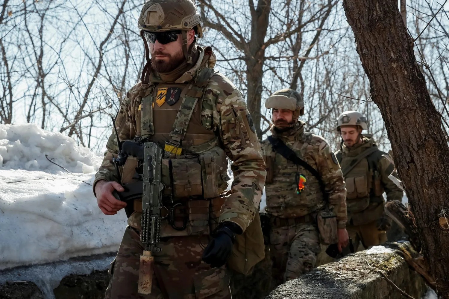 Lữ đoàn Azov khét tiếng của Ukraine gieo ác mộng cho quân Nga ở mặt trận Kreminna- Ảnh 1.