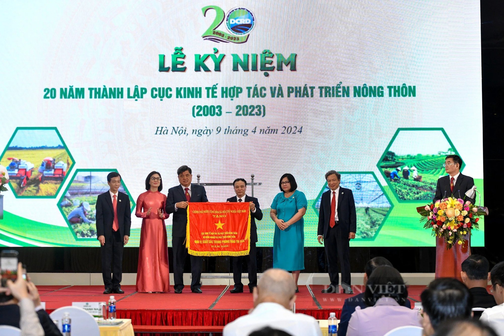Cục Kinh tế hợp tác và PTNT kỷ niệm 20 năm thành lập: Từ những đội, xã viên đến HTX tỷ đô- Ảnh 5.