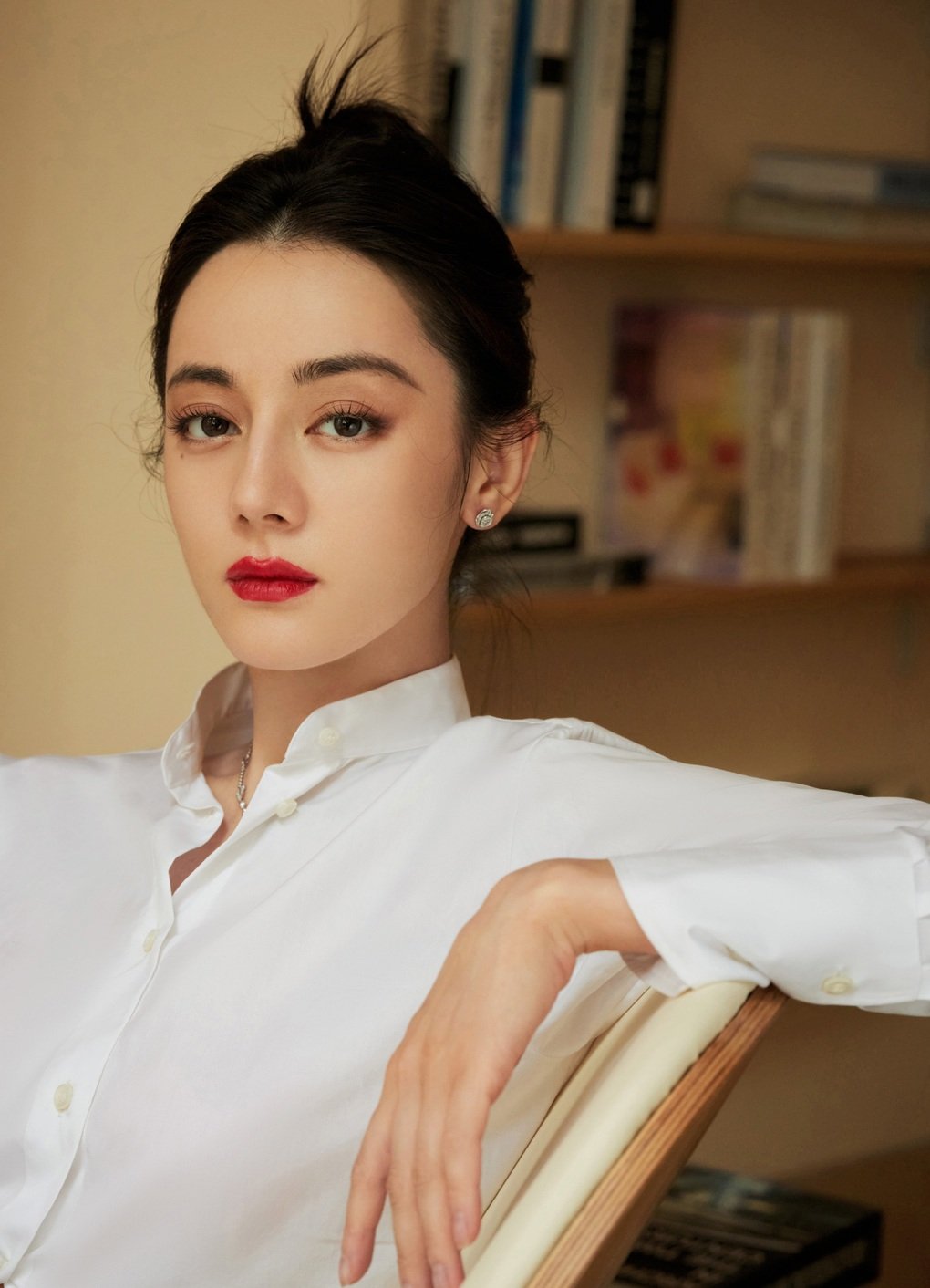 Mỹ nhân Trung Quốc hút hơn nửa triệu người hâm mộ nhờ clip dài 14 giây- Ảnh 3.