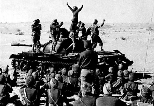 Trận chiến Longewala: 120 lính Ấn Độ khiến Pakistan "ôm hận" mãi mãi- Ảnh 2.