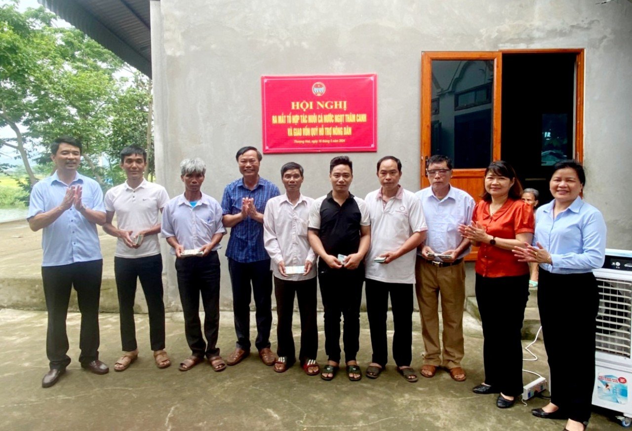 Ninh Bình: Ra mắt tổ hội nông dân nghề nghiệp, tổ hợp tác và giải ngân nguồn vốn Quỹ Hỗ trợ nông dân- Ảnh 2.