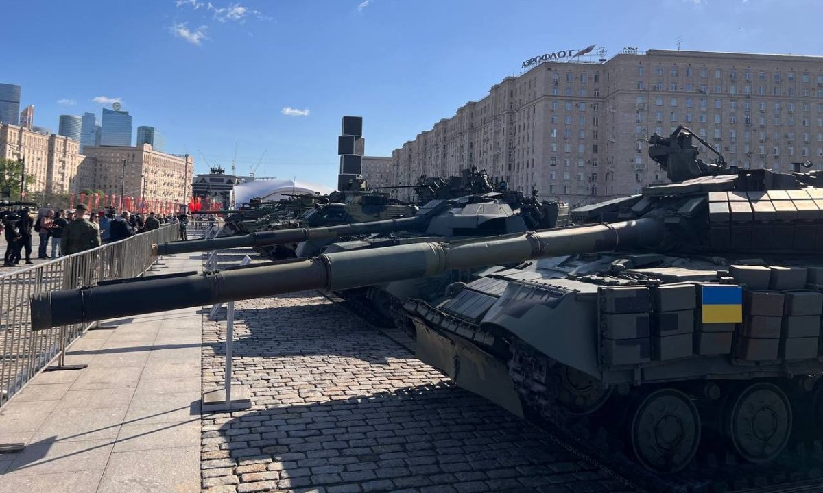 Trưng bày hàng loạt vũ khí phương Tây mà Nga thu giữ được ở chiến trường Ukraine- Ảnh 2.