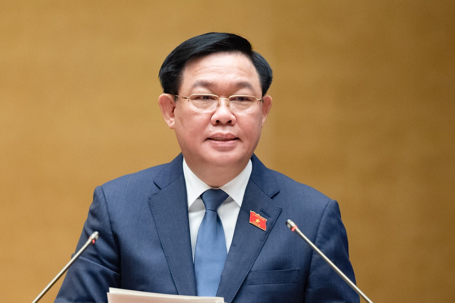  Miễn nhiệm chức vụ Chủ tịch Quốc hội đối với ông Vương Đình Huệ- Ảnh 1.