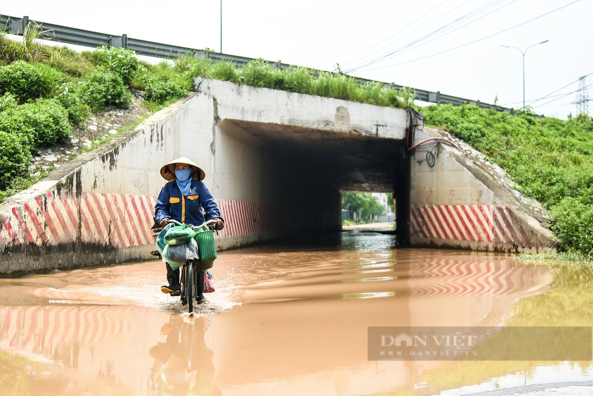 Hiện trạng nút giao trị giá hơn 3.200 tỷ đồng ở cửa ngõ Hà Nội sau gần 1 năm thi công- Ảnh 7.