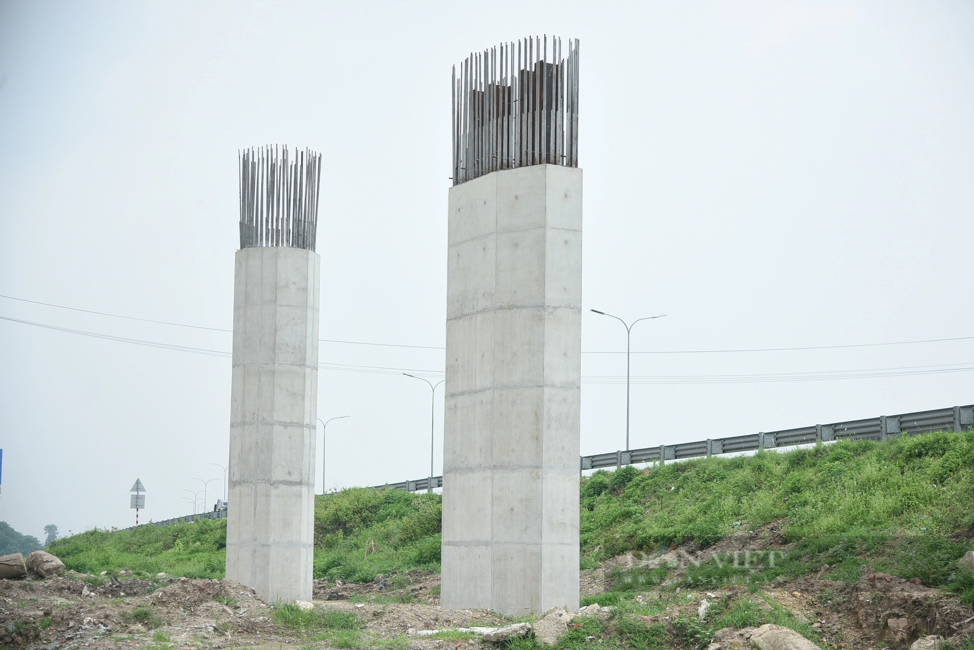 Hiện trạng nút giao trị giá hơn 3.200 tỷ đồng ở cửa ngõ Hà Nội sau gần 1 năm thi công- Ảnh 9.