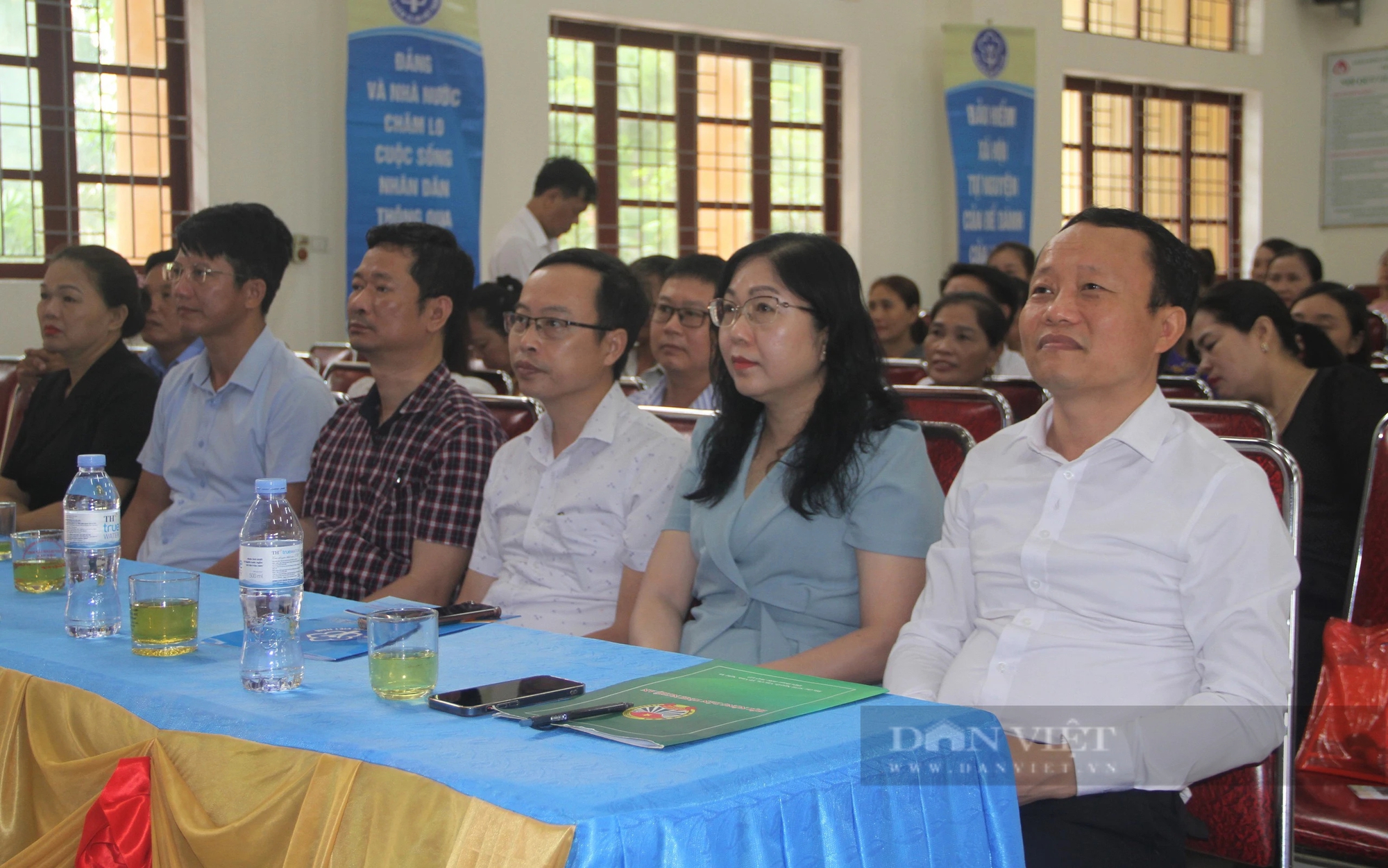 Đẩy mạnh tuyên truyền, vận động nông dân Nghệ An tham gia bảo hiểm y tế, bảo hiểm xã hội tự nguyện- Ảnh 3.
