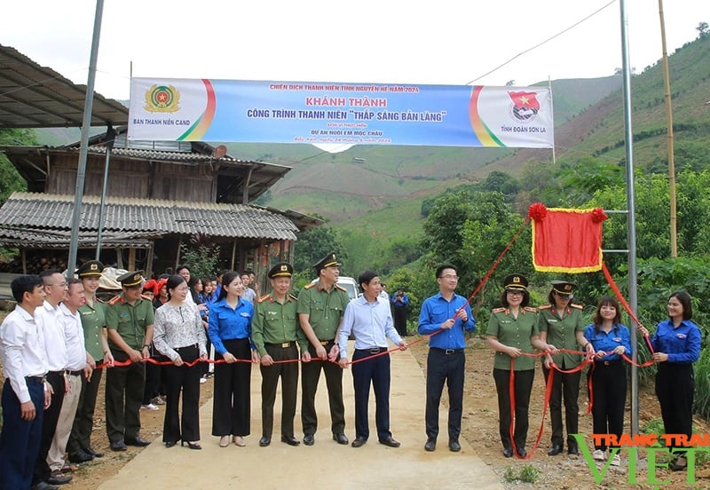 Thanh niên Sơn La: Ra quân chiến dịch tình nguyện hè - Ảnh 3. Thanh niên Sơn La: Ra quân chiến dịch tình nguyện hè - Ảnh 3.