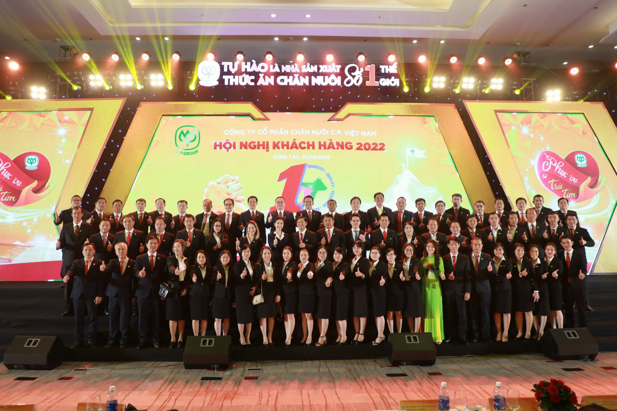Phó Chủ tịch Montri Suwanposri của CPF nhận Huân chương Hoàng gia Thái Lan- Ảnh 4.