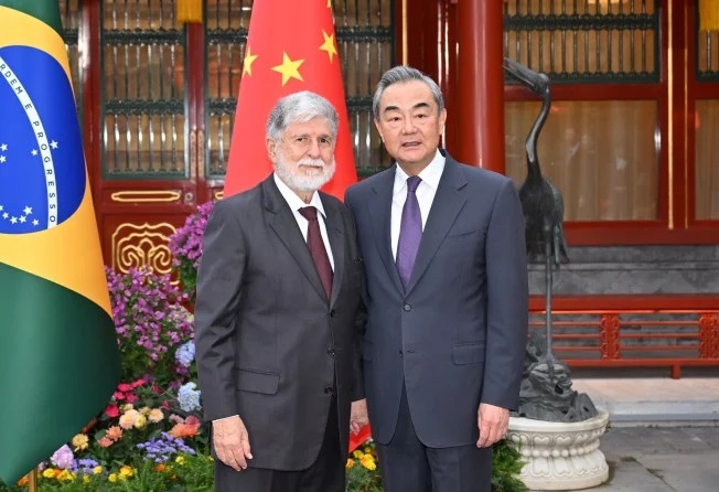 Trung Quốc, Brazil thúc đẩy tổ chức 'Hội nghị hòa bình quốc tế' để chấm dứt chiến sự Nga-Ukraine- Ảnh 1.