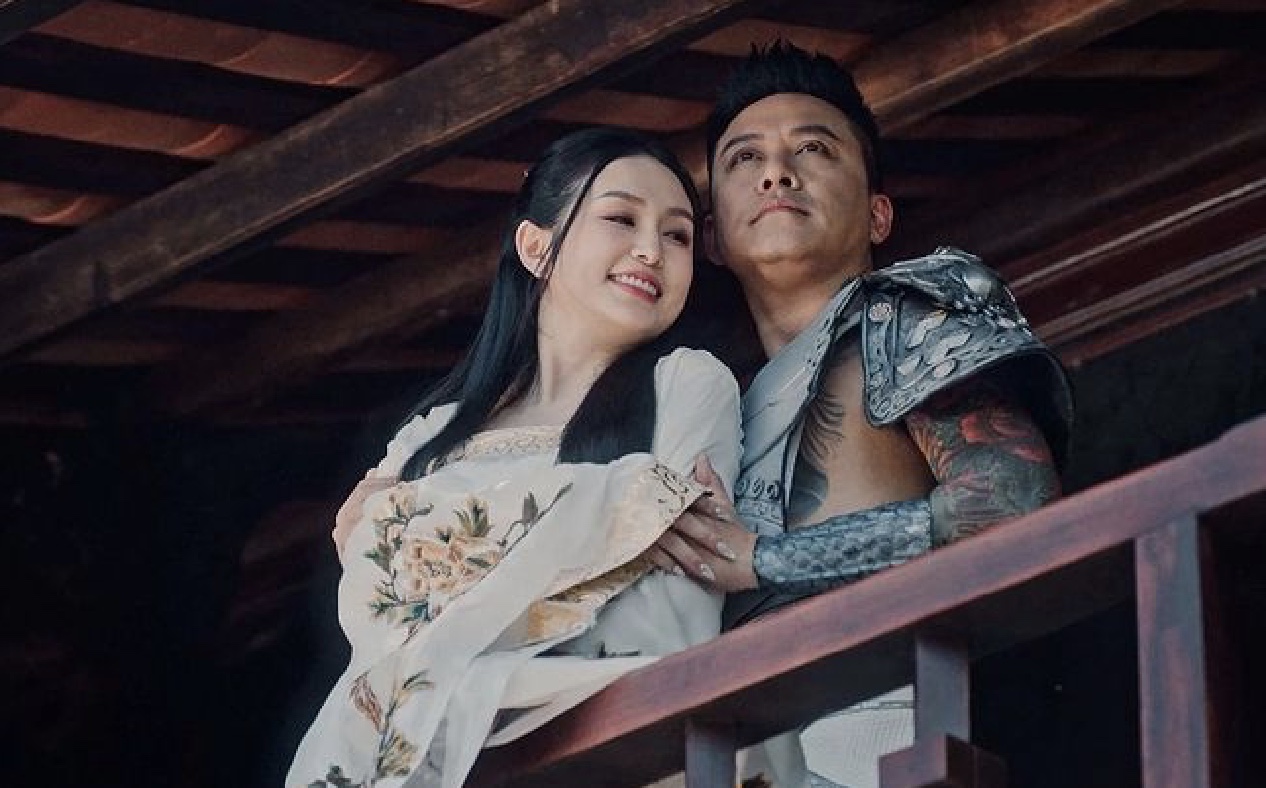 "Quả táo vàng" và thất bại của loạt MV tiền tỷ trong làng nhạc Việt- Ảnh 1.