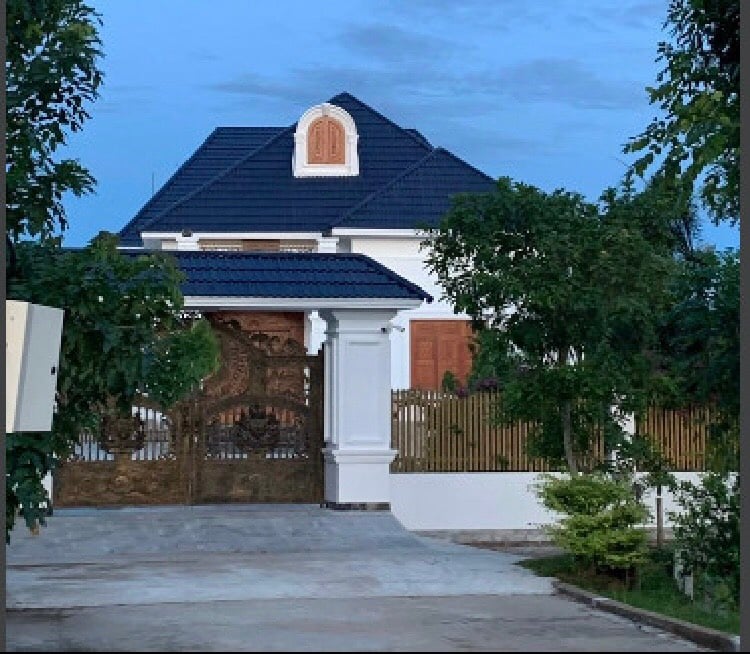 Kiến nghị xem xét kỷ luật Bí thư Đảng ủy và Chủ tịch xã ở Long An vì để xảy ra vi phạm xây dựng- Ảnh 1.