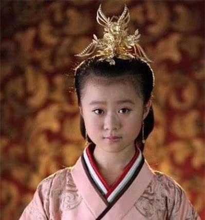 Hiếu Huệ Chương Hoàng hậu: 11 tuổi lên ngôi, khi chết vẫn là trinh nữ- Ảnh 3.