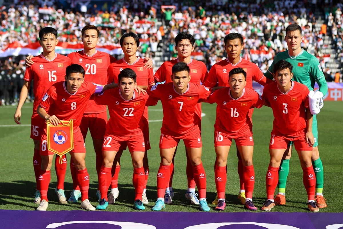 Tin tối (26/5): HLV Kim Sang-sik triệu tập hàng loạt hảo thủ lên ĐT Việt Nam- Ảnh 1.