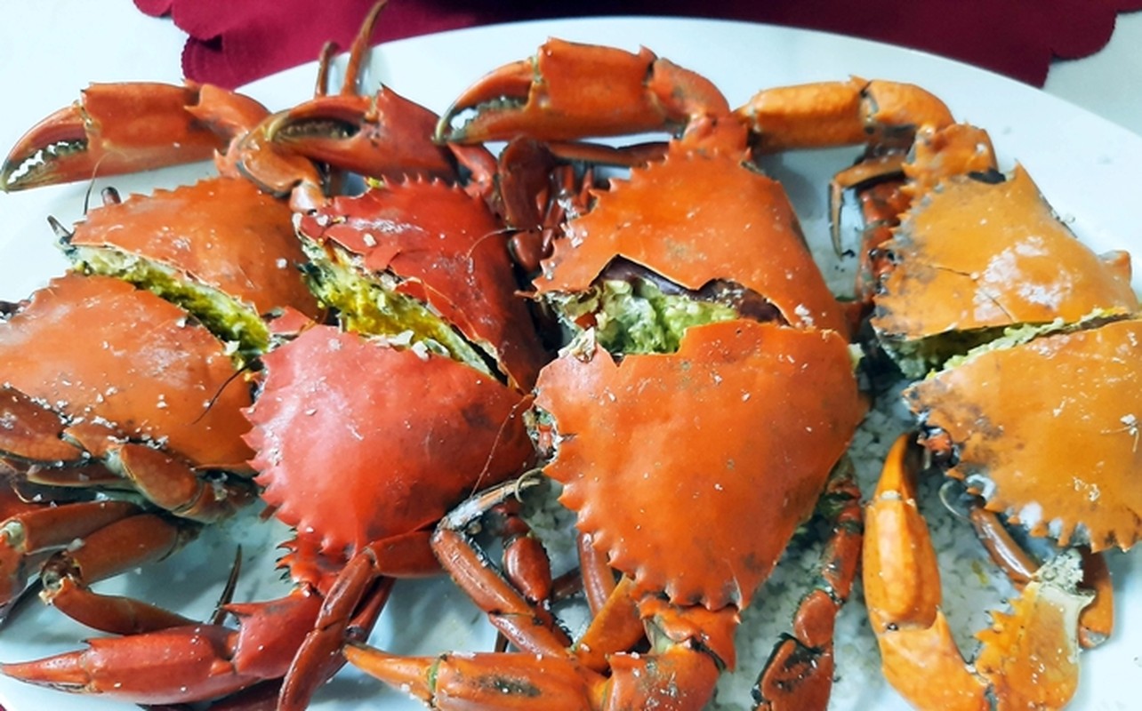 Ở Việt Nam có một loại cua trông thì “khù khờ” mà giá tới hơn nửa triệu đồng/kg vẫn hút khách- Ảnh 3.