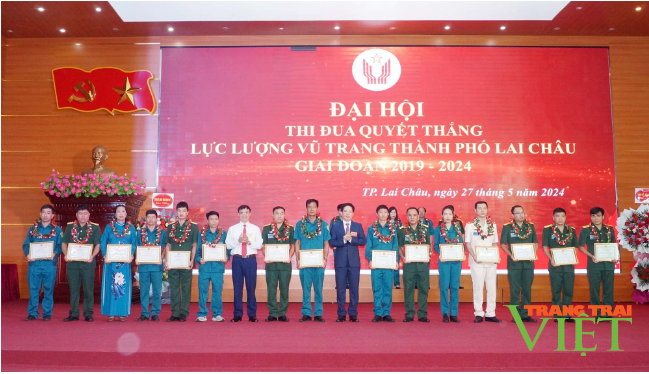 Lực lượng vũ trang thành phố Lai Châu chung sức xây dựng nông thôn mới- Ảnh 3.