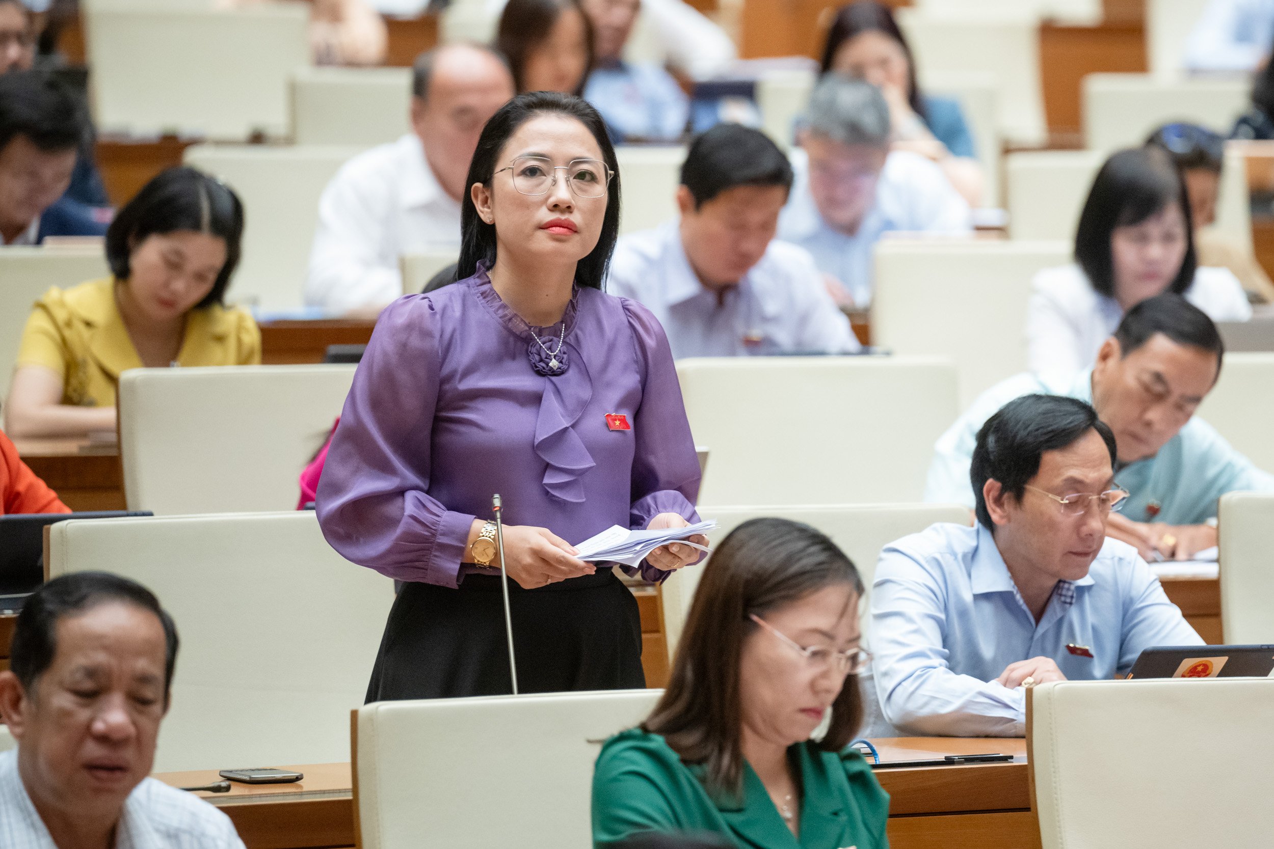 ĐBQH: Chưa đánh giá đầy đủ tác động của việc bỏ lương cơ sở khi cải cách tiền lương- Ảnh 1.