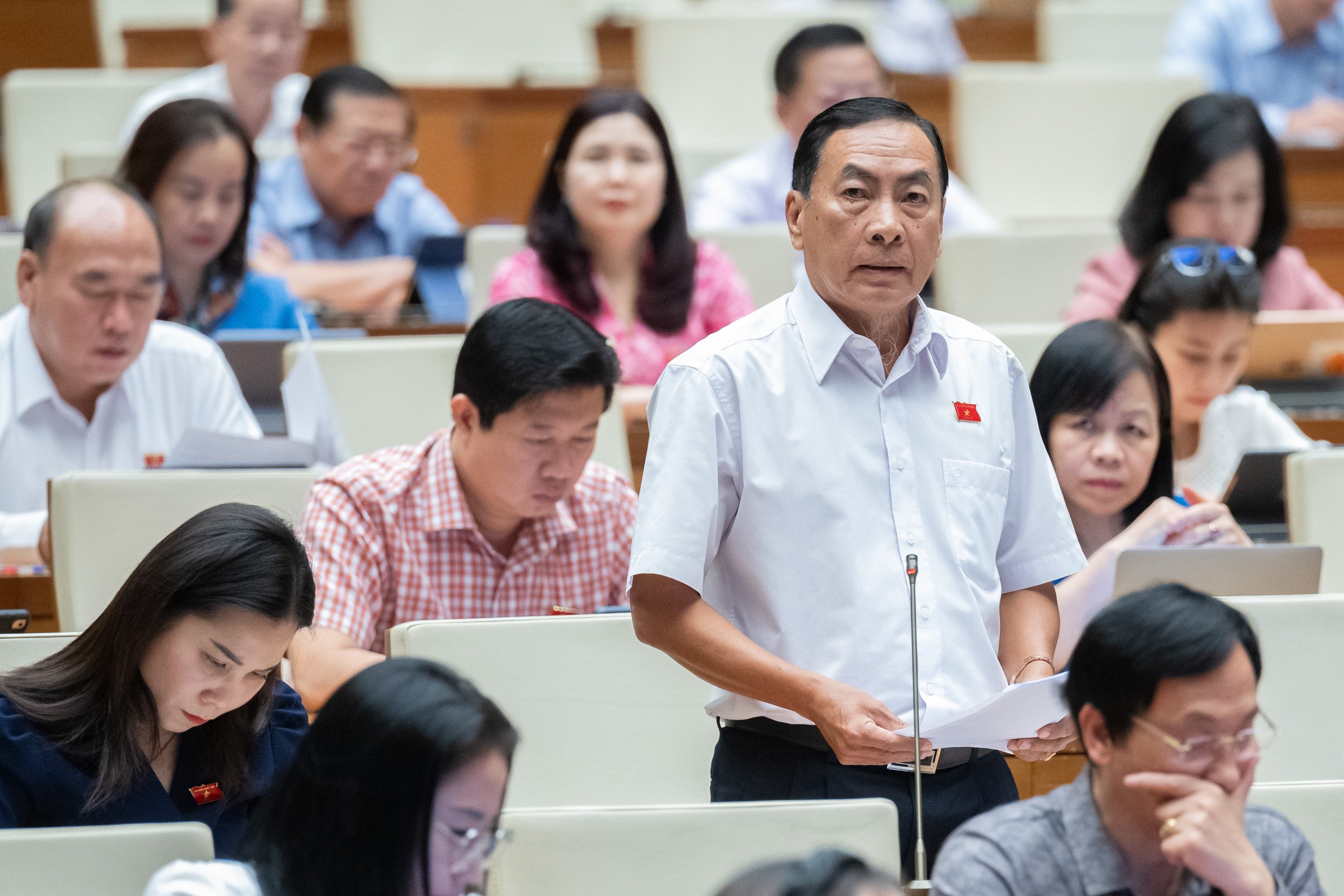  Hà Nội "biến" bãi giữa sông Hồng làm đô thị, khu du lịch: Đại biểu Quốc hội phản đối- Ảnh 1.