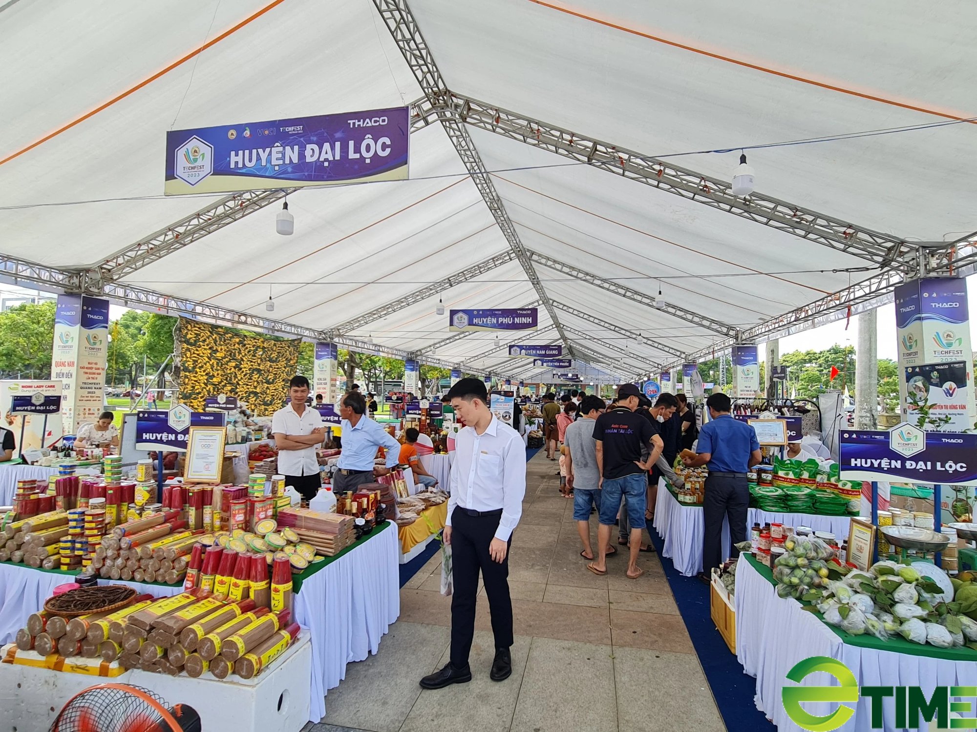 Techfest Quảng Nam 2024 hướng tới “tài sản trí tuệ và công nghệ số - nền tảng khởi nghiệp sáng tạo”- Ảnh 2. Techfest Quảng Nam 2024 hướng tới “tài sản trí tuệ và công nghệ số - nền tảng khởi nghiệp sáng tạo”- Ảnh 2.