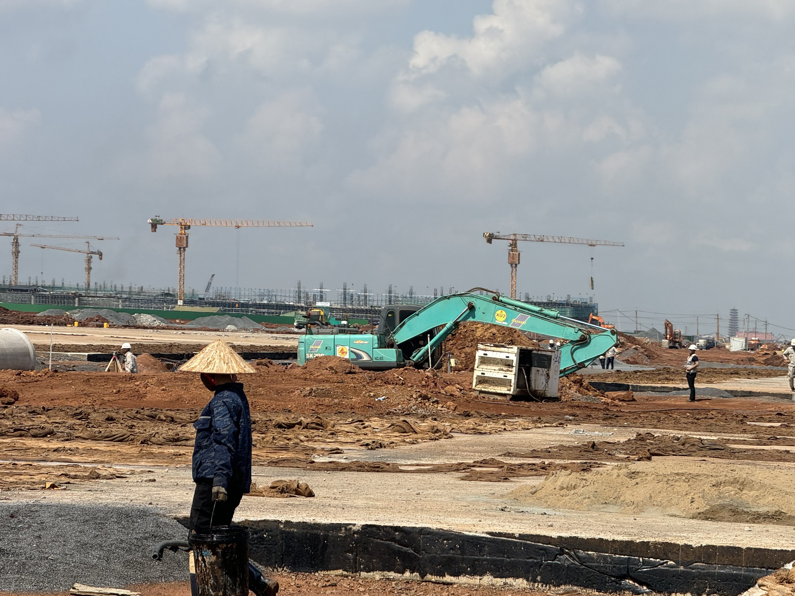 Đồng Nai dành hơn 3 tỷ đồng trao thưởng ý tưởng quy hoạch đô thị sân bay Long Thành- Ảnh 1.