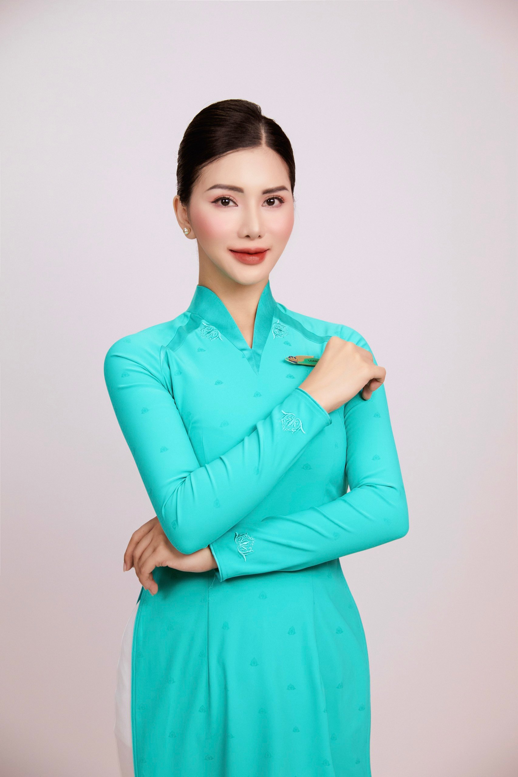 Hoa hậu Loan Vương tái hiện hình ảnh tiếp viên hàng không qua các thời kỳ- Ảnh 7.