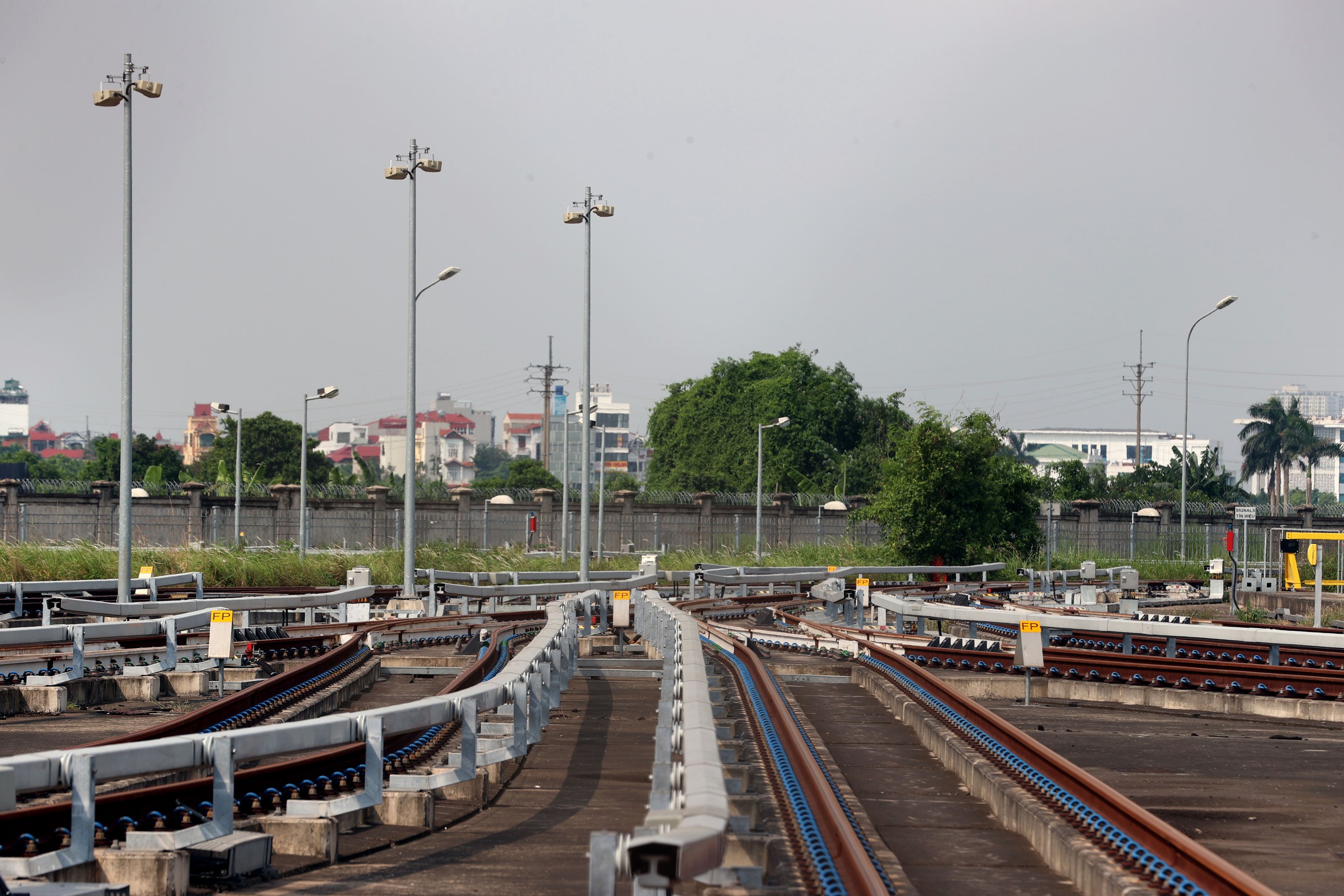 Toàn cảnh tuyến metro Nhổn - ga Hà Nội trước ngày đi vào hoạt động- Ảnh 5.