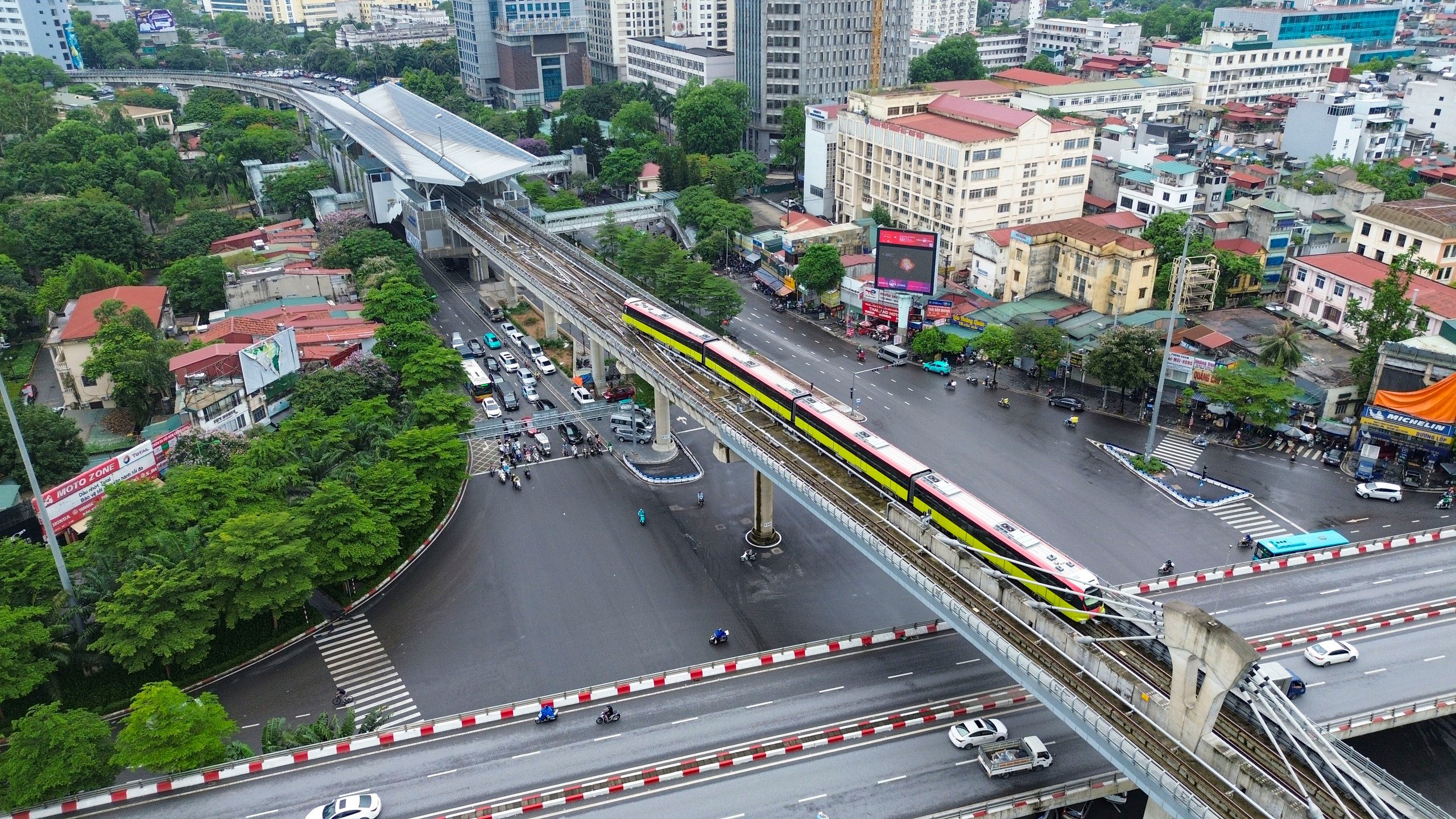 Toàn cảnh tuyến metro Nhổn - ga Hà Nội trước ngày đi vào hoạt động- Ảnh 35.