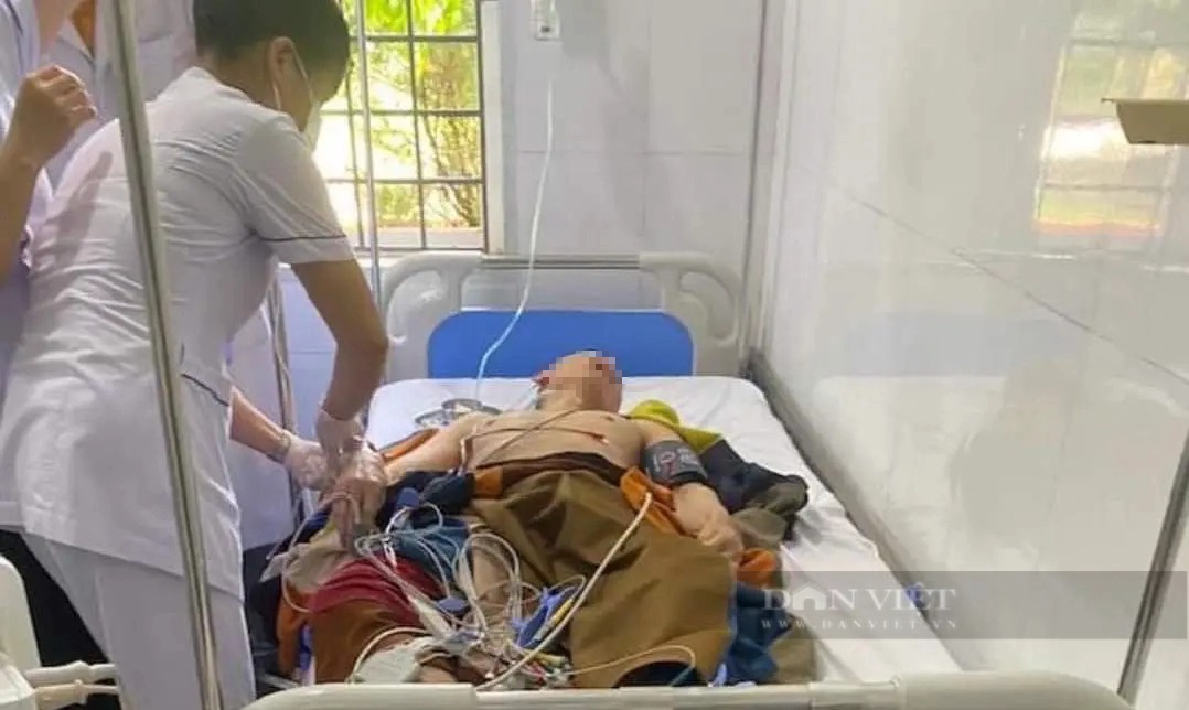 2 người sốc nhiệt vì làm việc liên tục dưới trời nắng nóng - Ảnh 2.