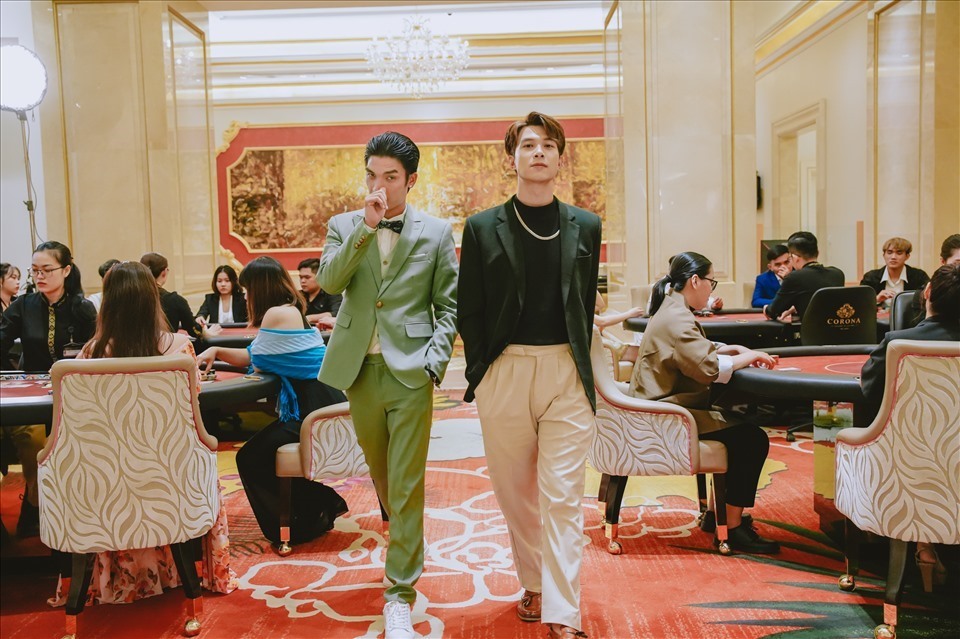 Ngoài Lý Hải - Minh Hà, những cặp vợ chồng nổi tiếng nào trong showbiz Việt là đạo diễn, nhà sản xuất?- Ảnh 4.