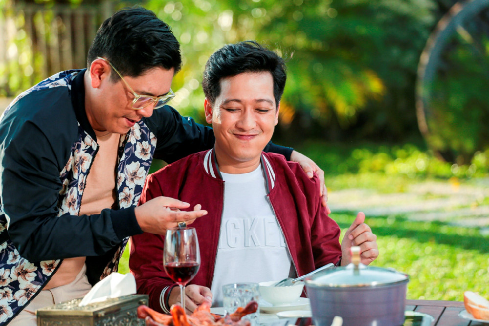 Ngoài Lý Hải - Minh Hà, những cặp vợ chồng nổi tiếng nào trong showbiz Việt là đạo diễn, nhà sản xuất?- Ảnh 2.
