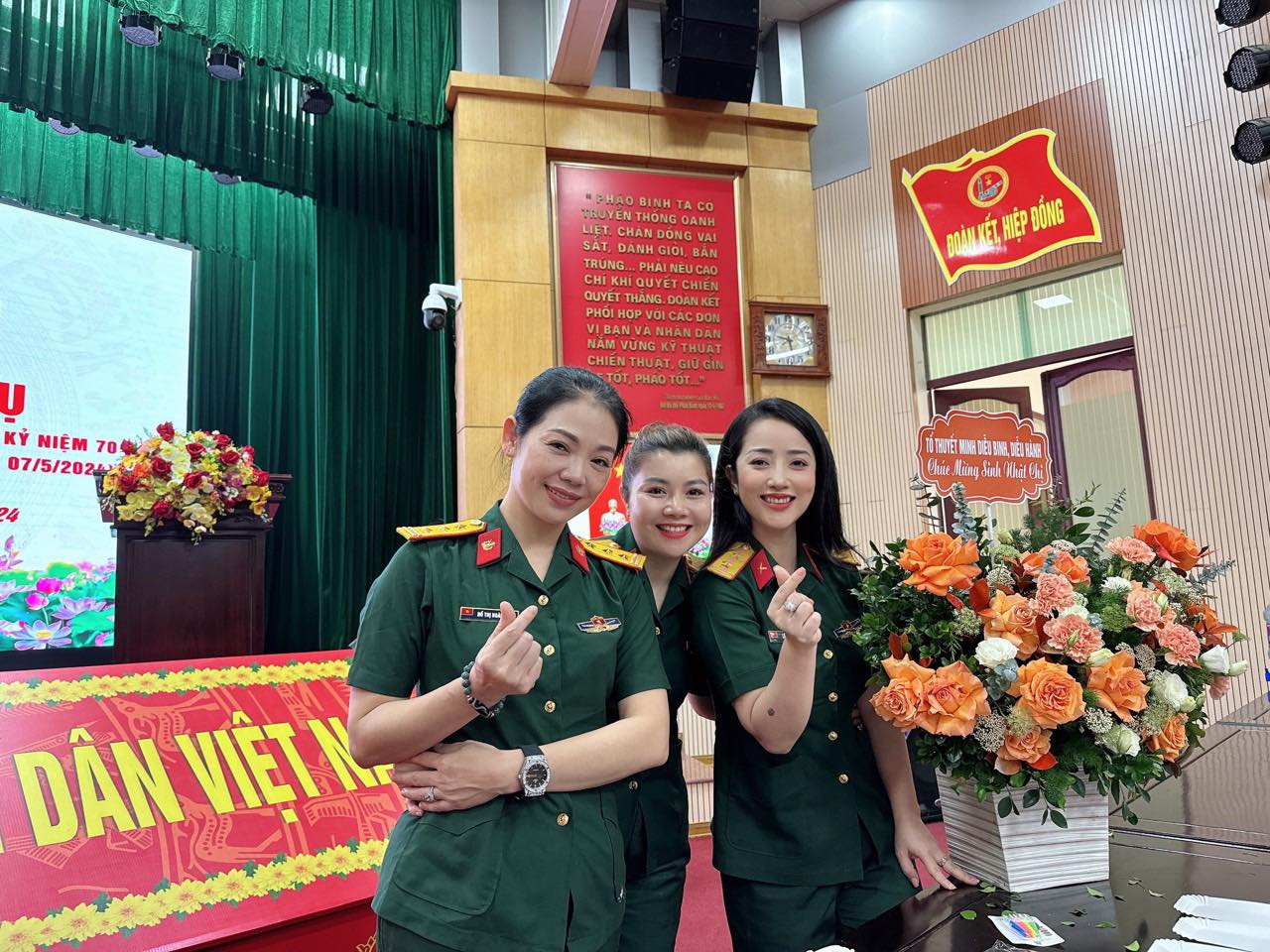 “Những người kể chuyện thầm lặng” tại Lễ diễu binh, diễu hành kỷ niệm 70 năm Chiến thắng Điện Biên Phủ- Ảnh 1.