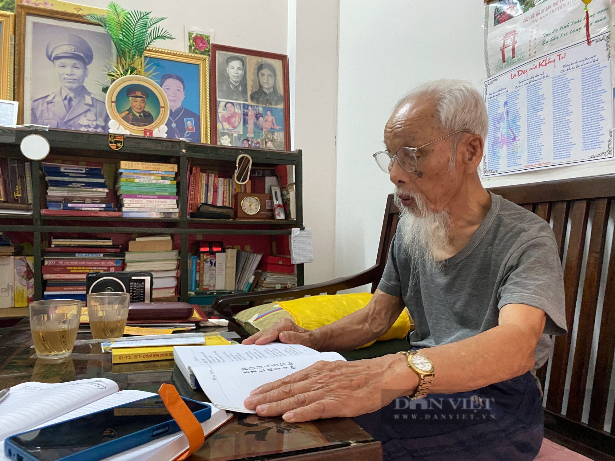 Kỷ niệm 70 năm Chiến thắng Điện Biên Phủ: Gặp người lính "khoét núi, ngủ hầm"- Ảnh 1.
