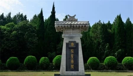 Thợ xây lăng mộ hoàng đế làm thế nào để thoát chết?- Ảnh 1.