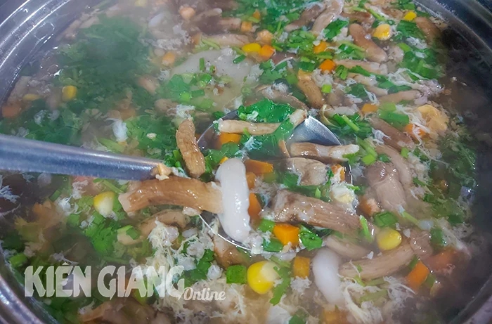 Một loại đặc sản nấm tuy có vị đắng nhưng được giới sành ăn mách nhất định phải thử khi đến Phú Quốc- Ảnh 8.