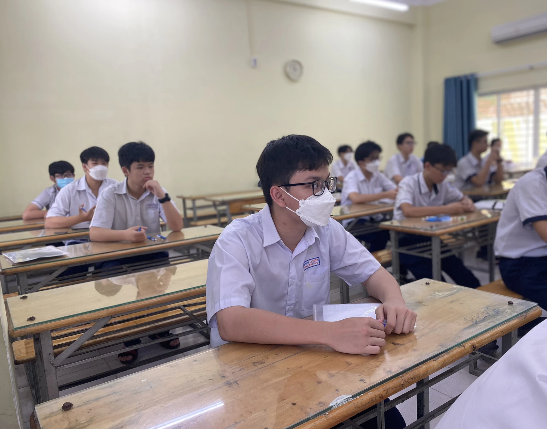 Hàng chục ngàn học sinh TP.HCM trượt lớp 10 công lập sẽ học ở đâu?- Ảnh 1.