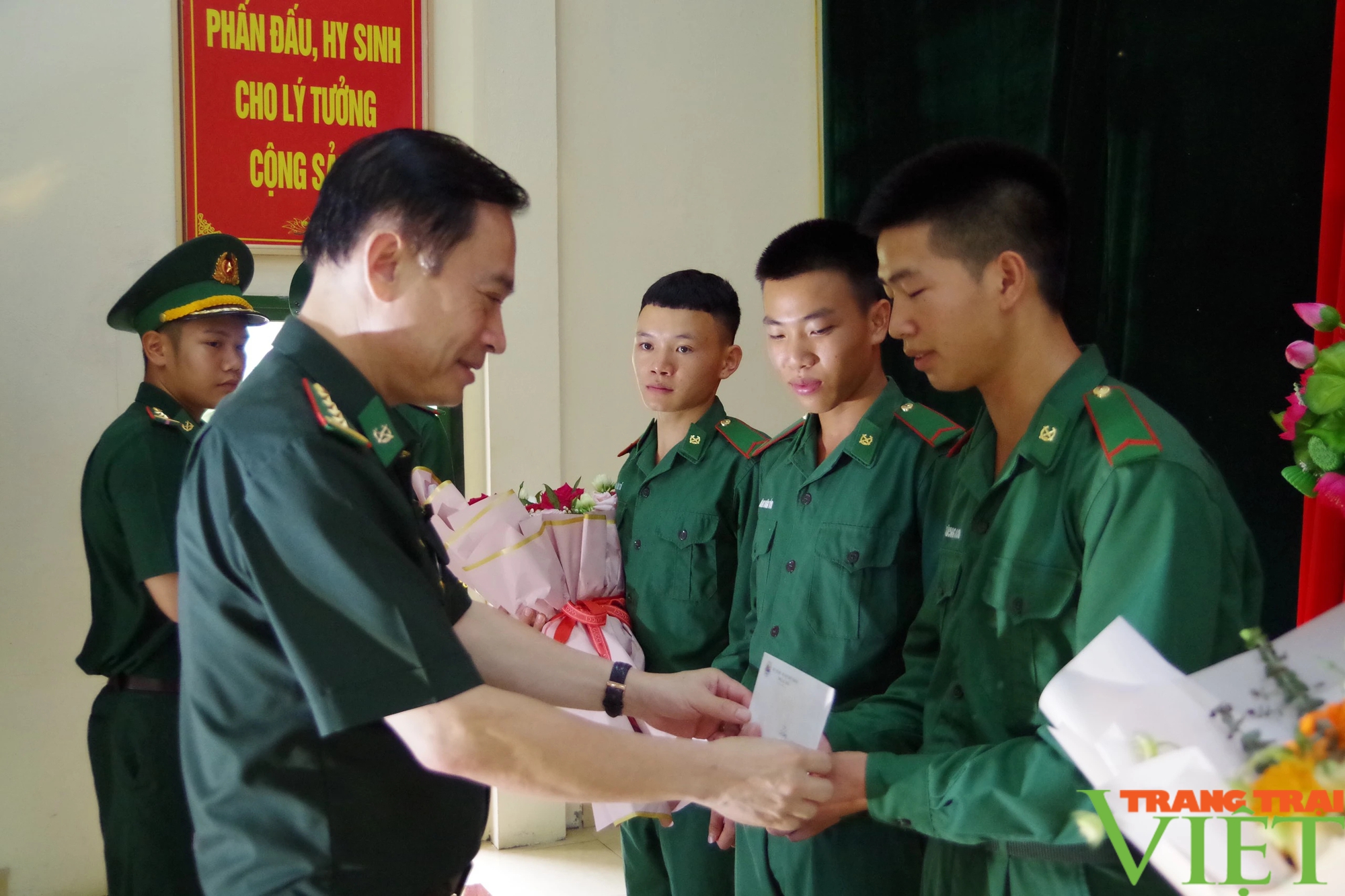 Hội thi "Tài năng binh nhì", hoạt động nâng cao bản lĩnh chiến sĩ trẻ ở Lai Châu- Ảnh 3.