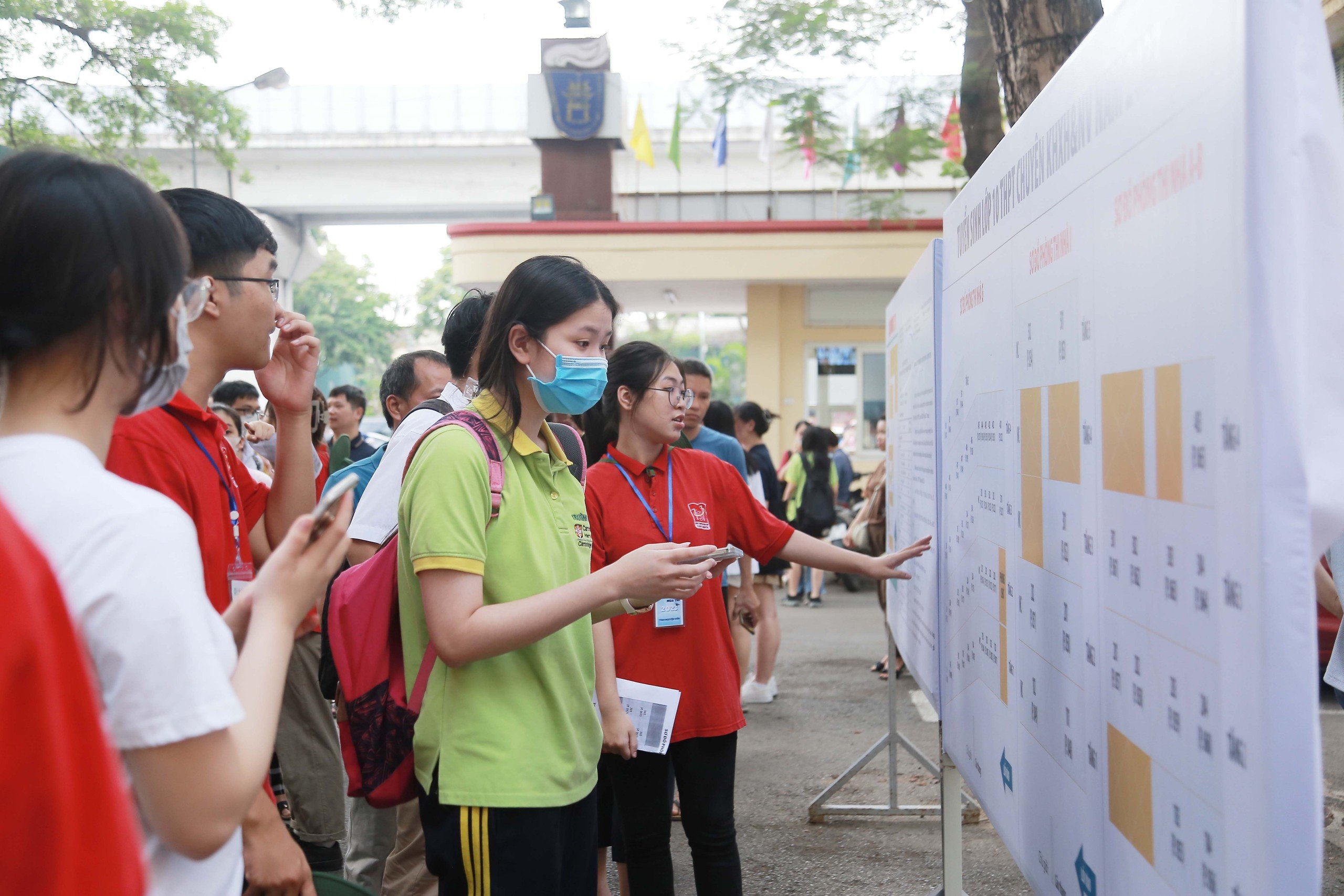 Lịch công bố điểm thi vào lớp 10 năm 2024-2025 của Hòa Bình: "Chậm hơn dự kiến"- Ảnh 2.