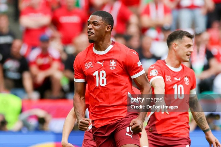 Highlight Hungary vs Thuỵ Sĩ (1-3): Trận đấu của những siêu phẩm- Ảnh 1.