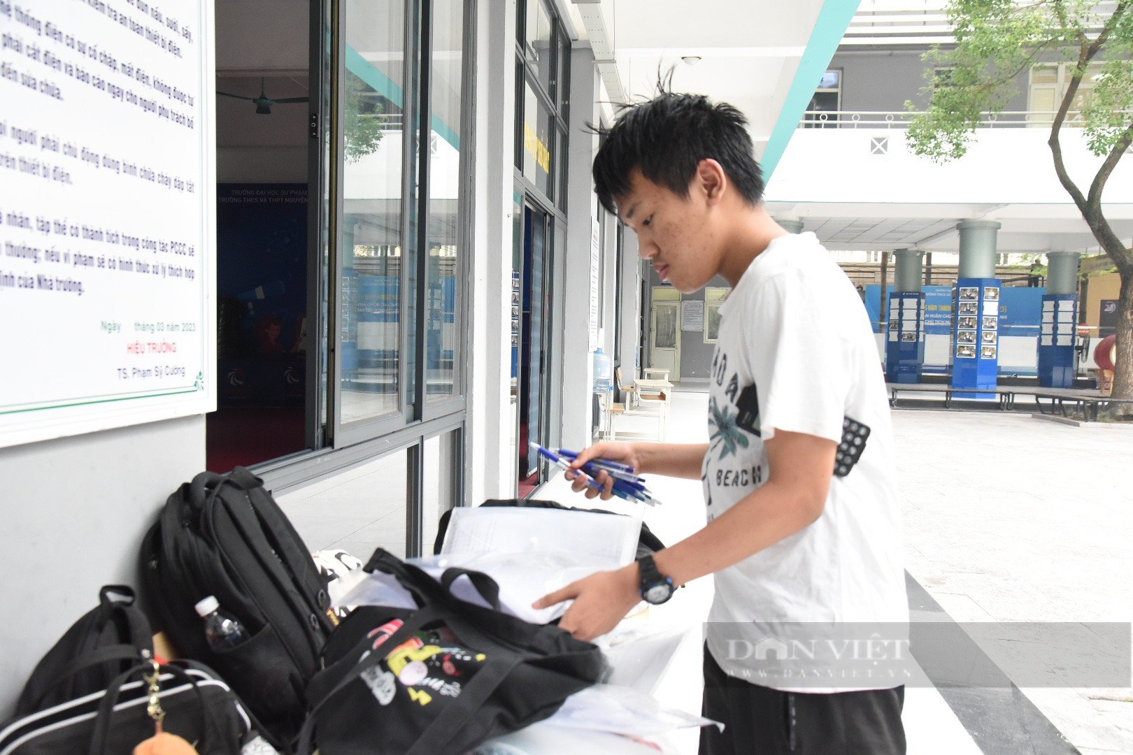 Trường cuối cùng ở Hà Nội tổ chức thi lớp 10: Tăng chỉ tiêu nhưng tỉ lệ chọi vẫn cao "chóng mặt"- Ảnh 4.