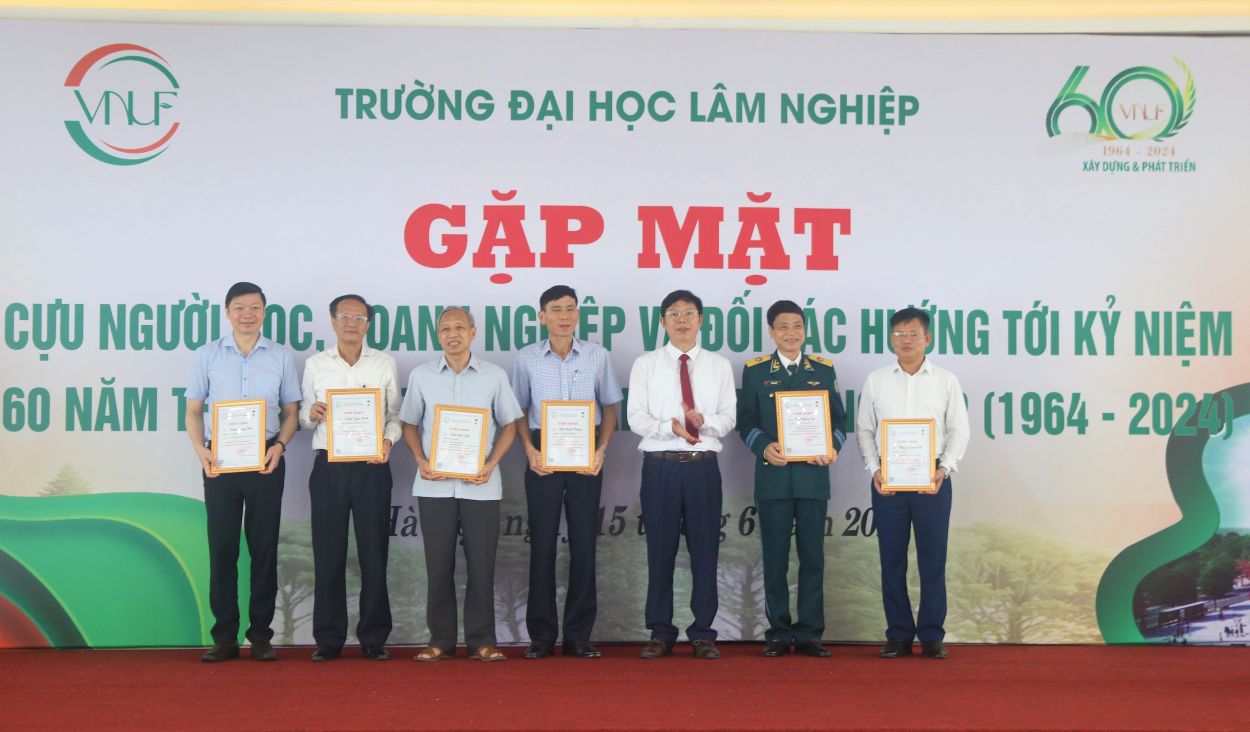 Các chuyên gia "hiến kế" nâng cao chất lượng đào tạo nguồn nhân lực phục vụ ngành lâm nghiệp- Ảnh 5.